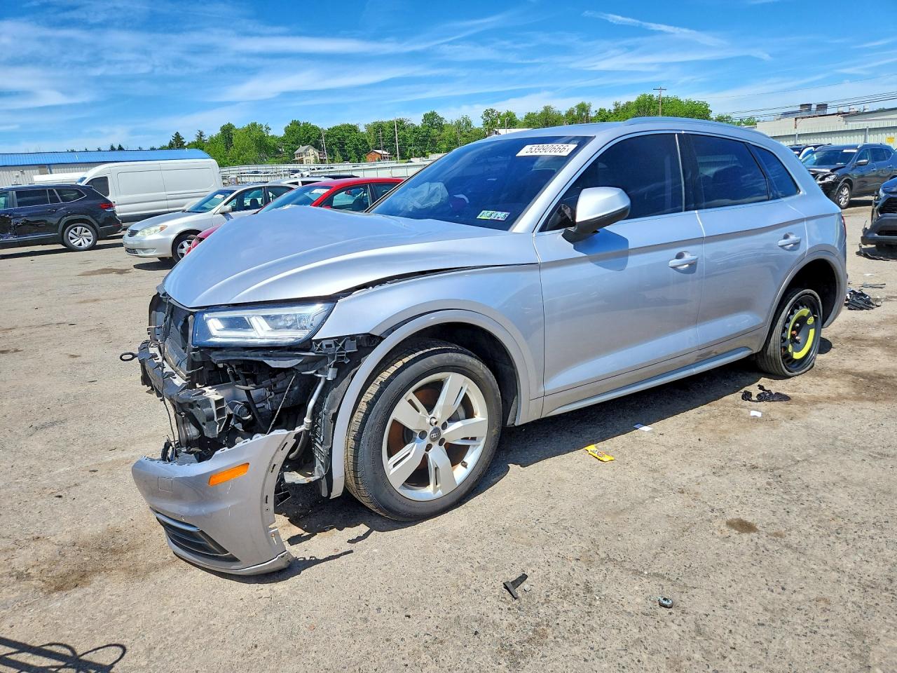 Salvage Audi Q5 Image