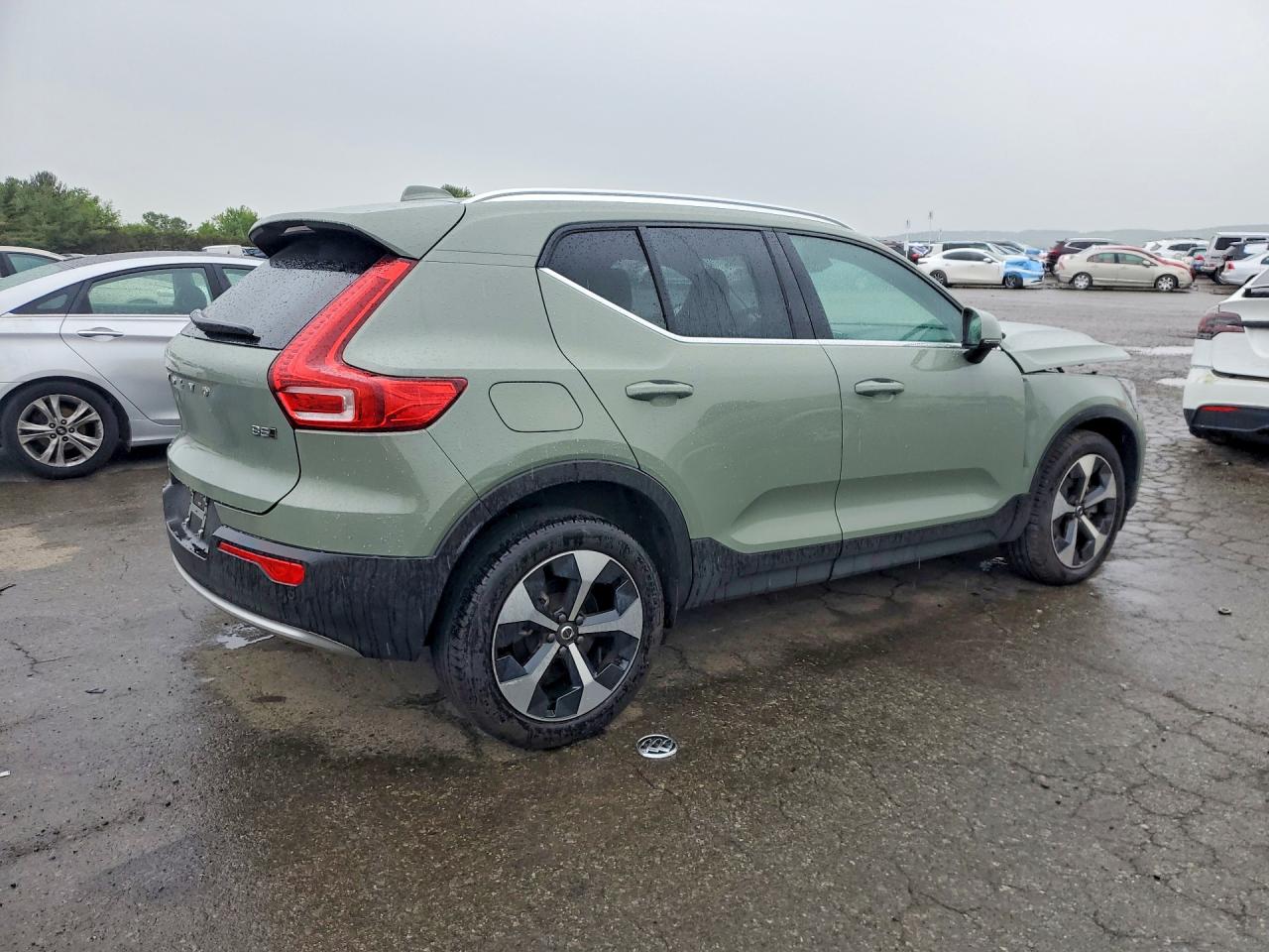Volvo XC40 Core