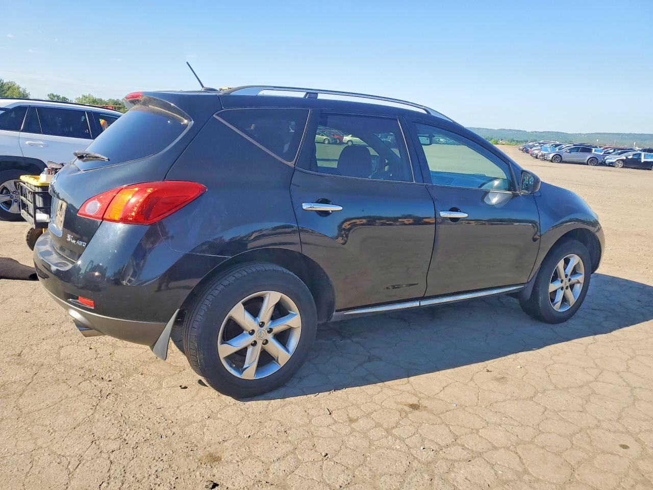 Nissan Murano S