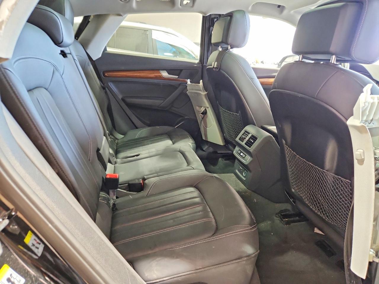 Audi Q5 Premium 40
