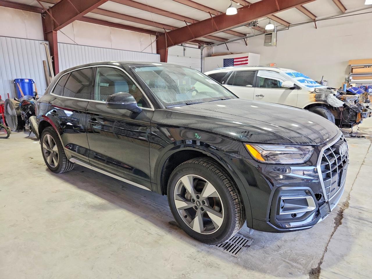 Audi Q5 Premium 40