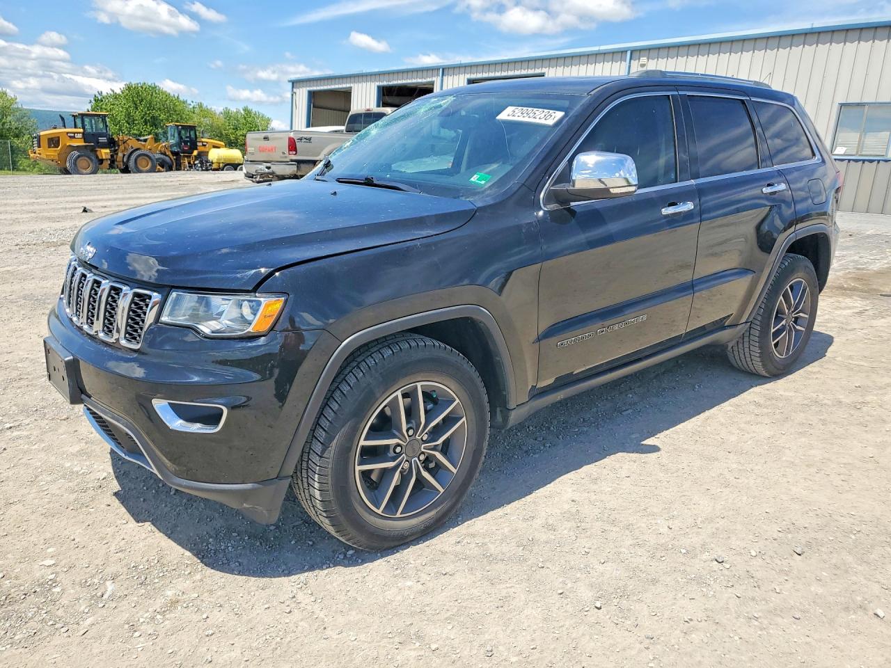 Salvage Jeep Cherokee Image