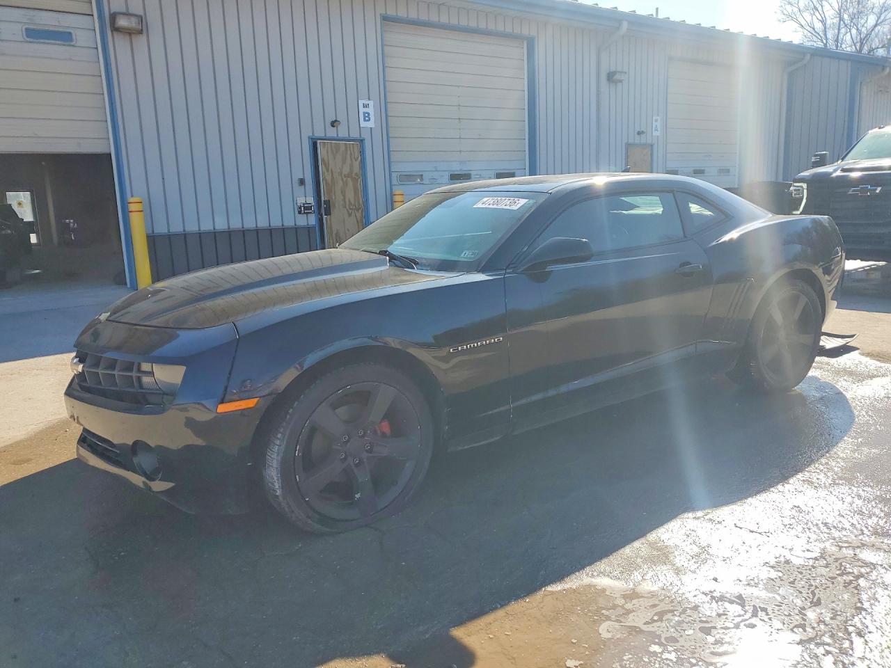 Salvage Chevrolet Camaro Image