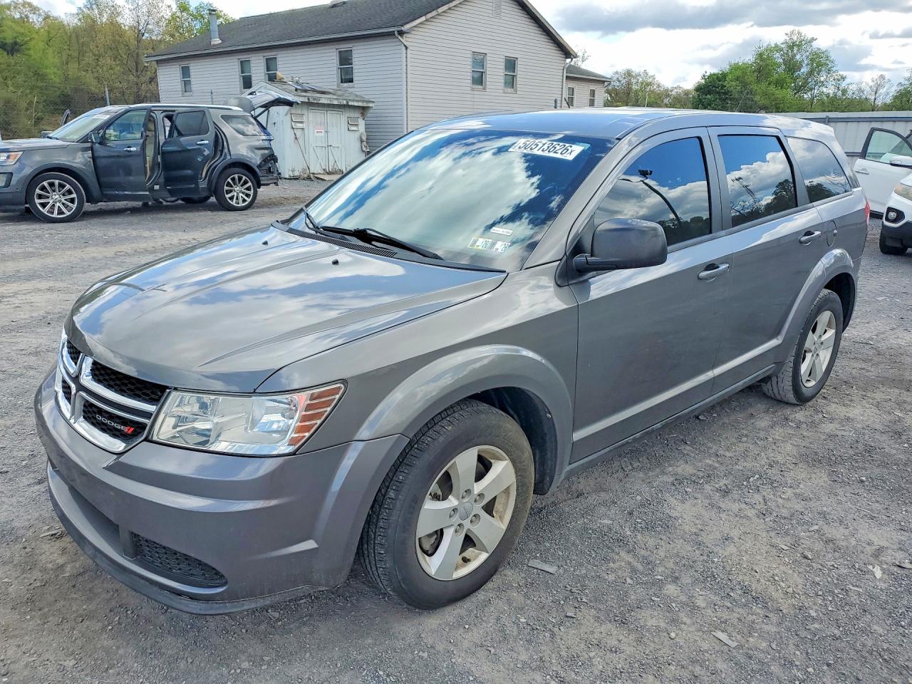 Salvage Dodge Journey Image