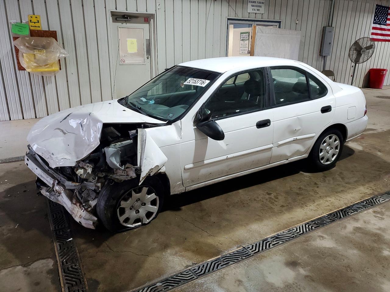Salvage Nissan Sentra Image