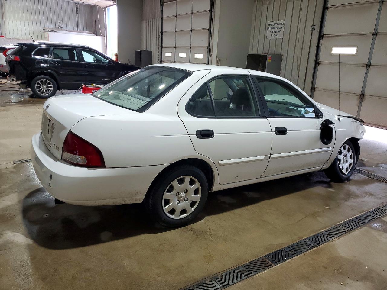 Nissan Sentra Xe
