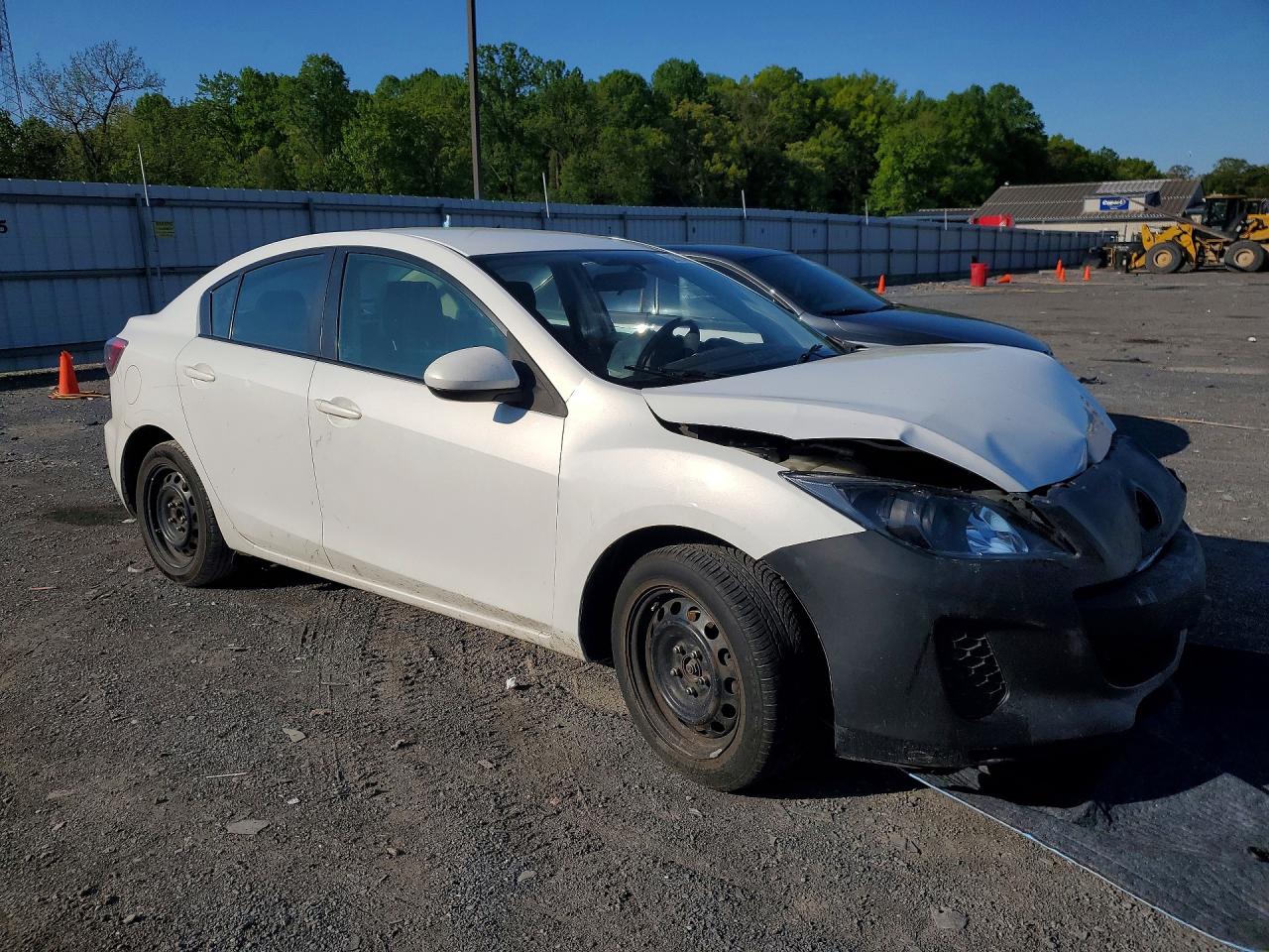 Mazda 3 I