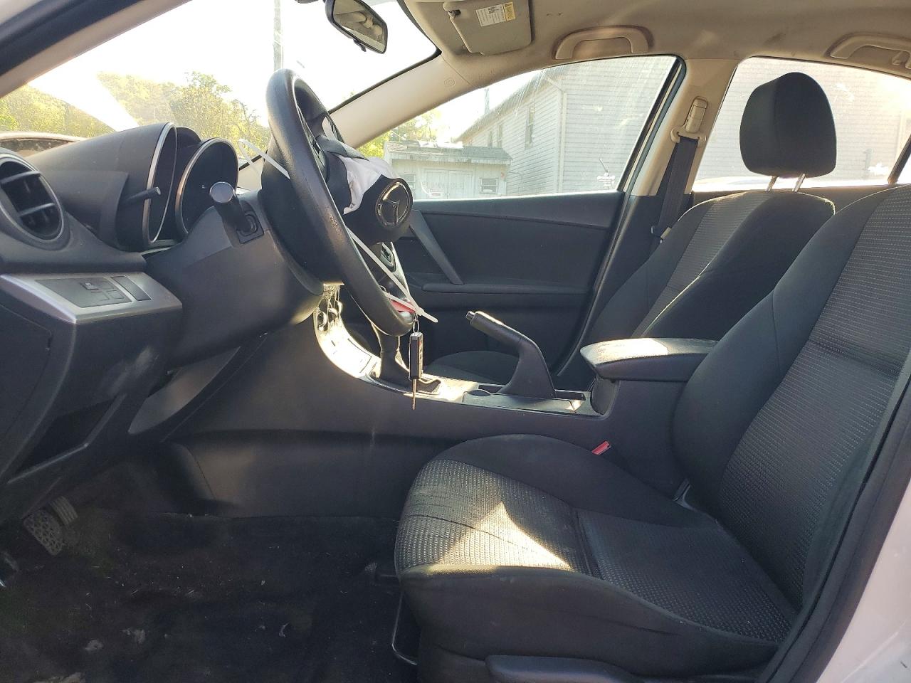 Mazda 3 I