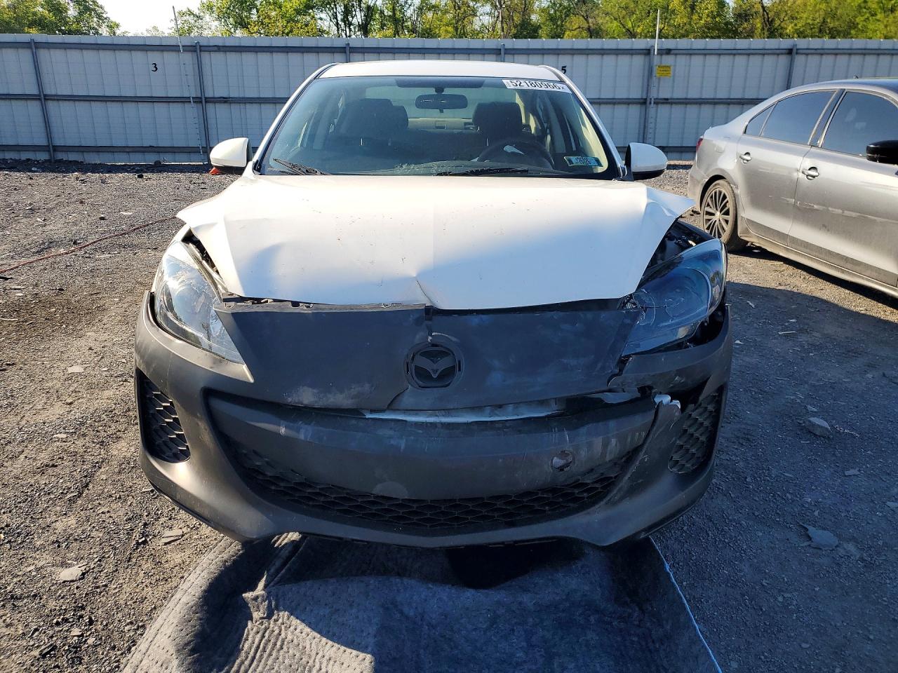 Mazda 3 I