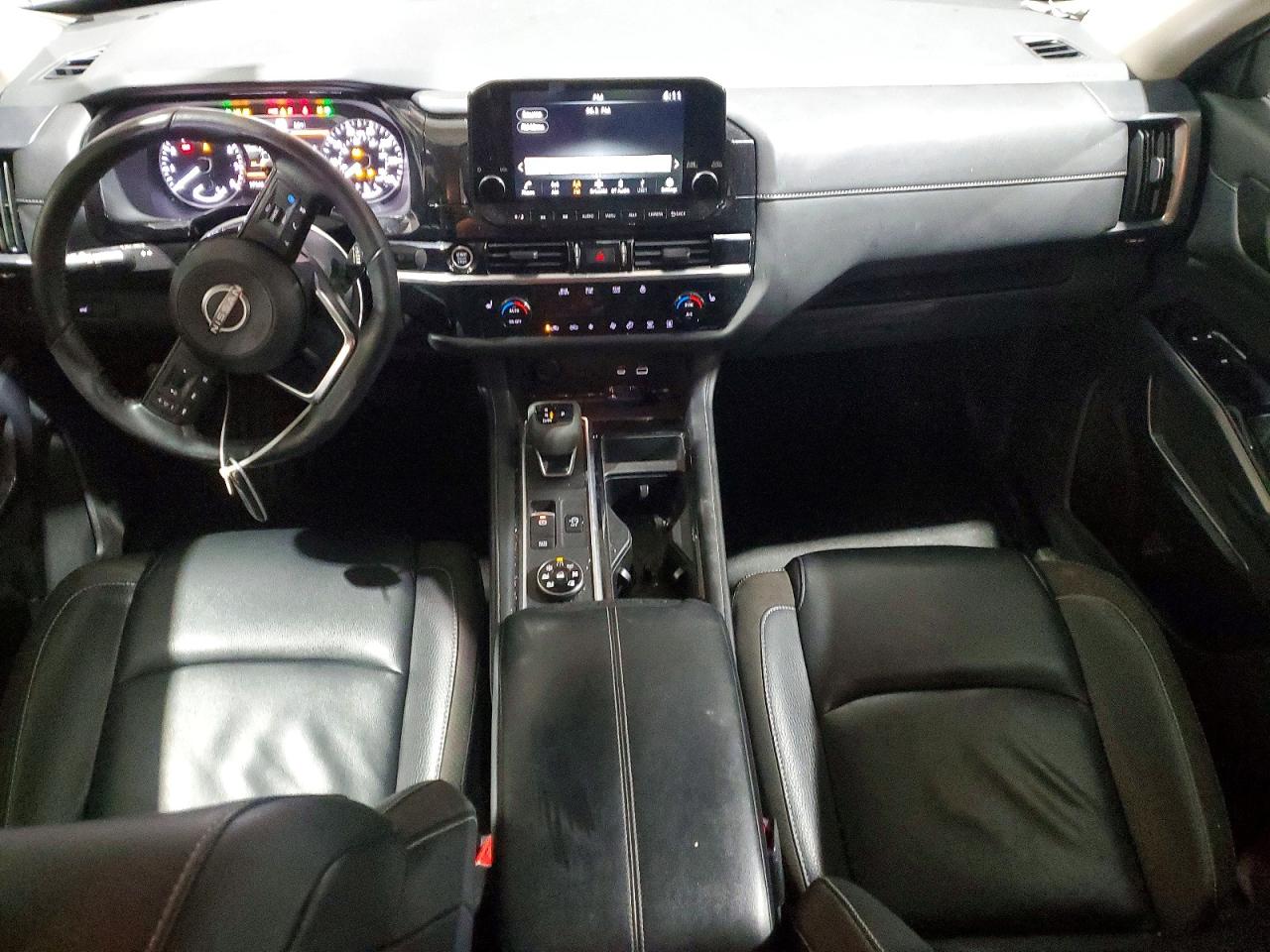 Nissan Pathfinder Sl