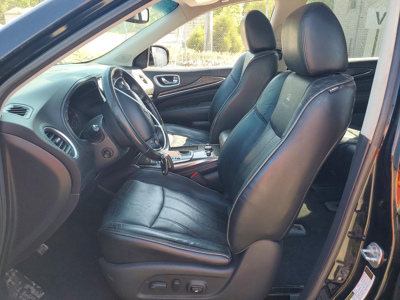 INFINITI Qx Base