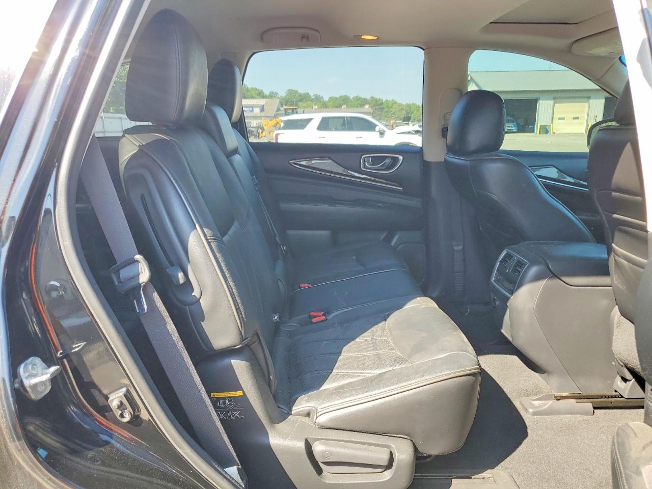 INFINITI Qx Base
