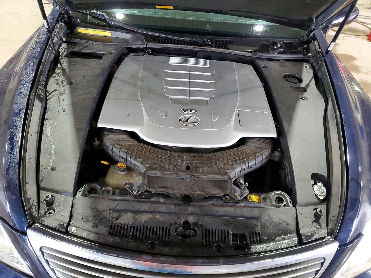 Lexus LS 460