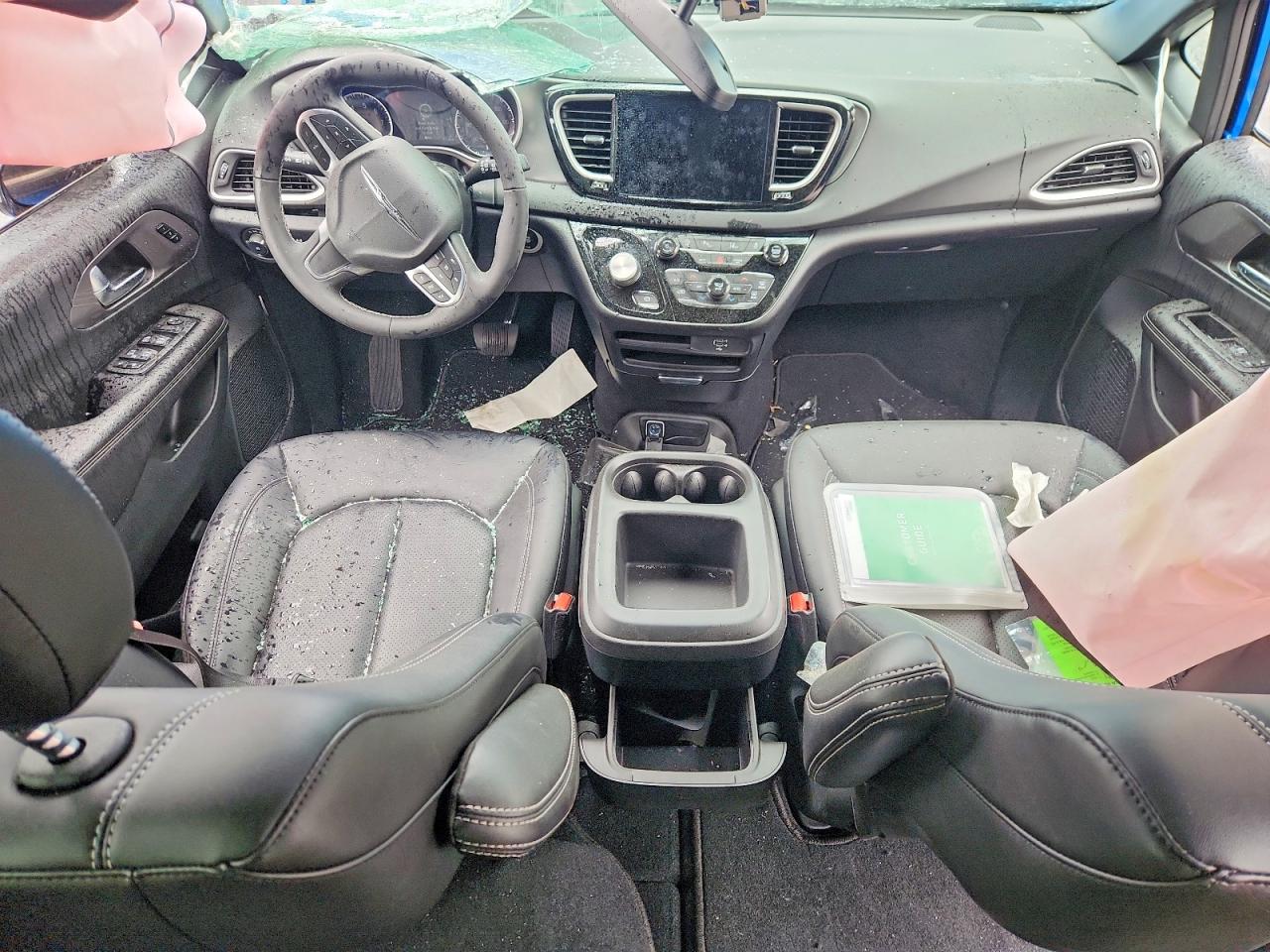 Chrysler Pacifica Select