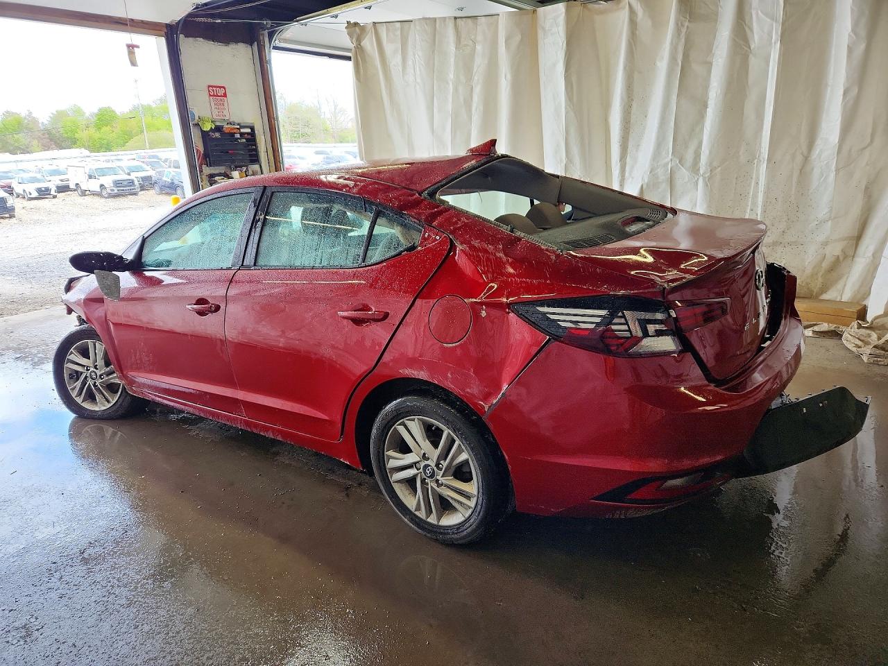 Hyundai ELANTRA Sel