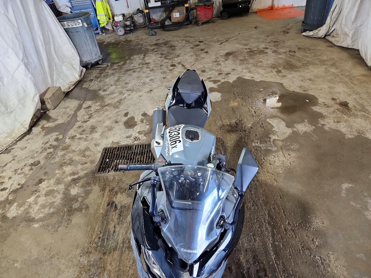 Kawasaki Ex400