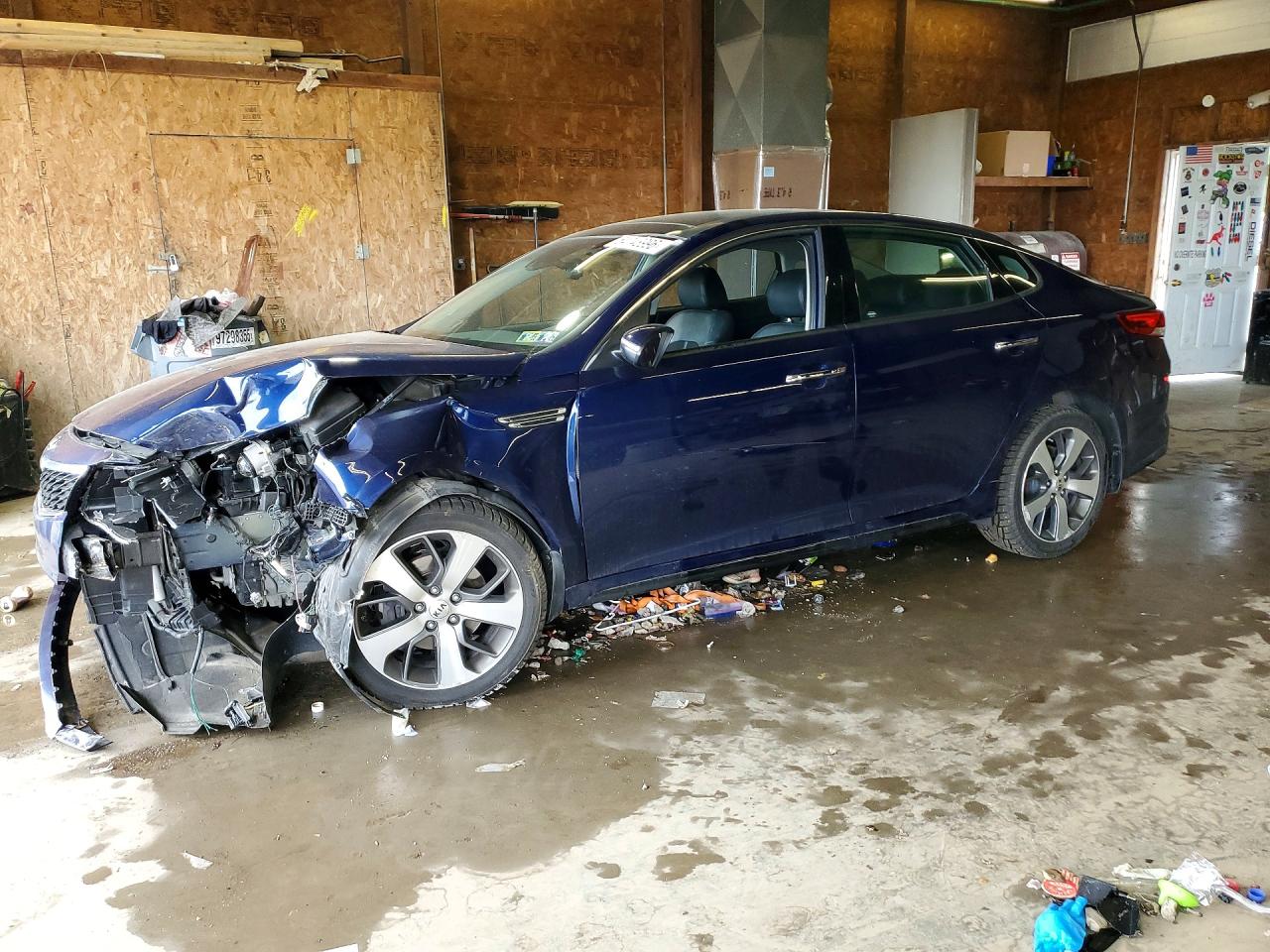Salvage Kia Optima Image