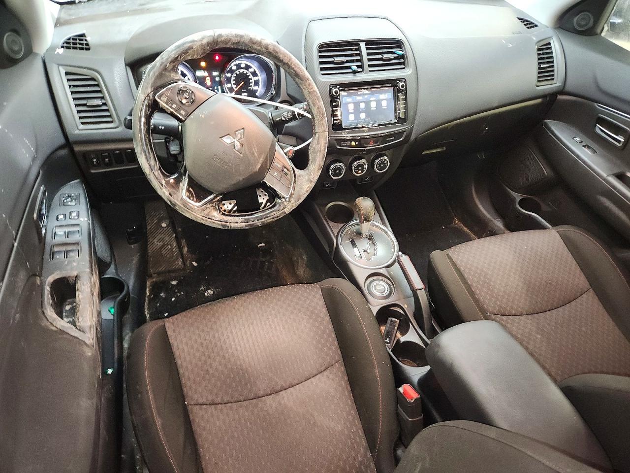 Mitsubishi Outlander Es
