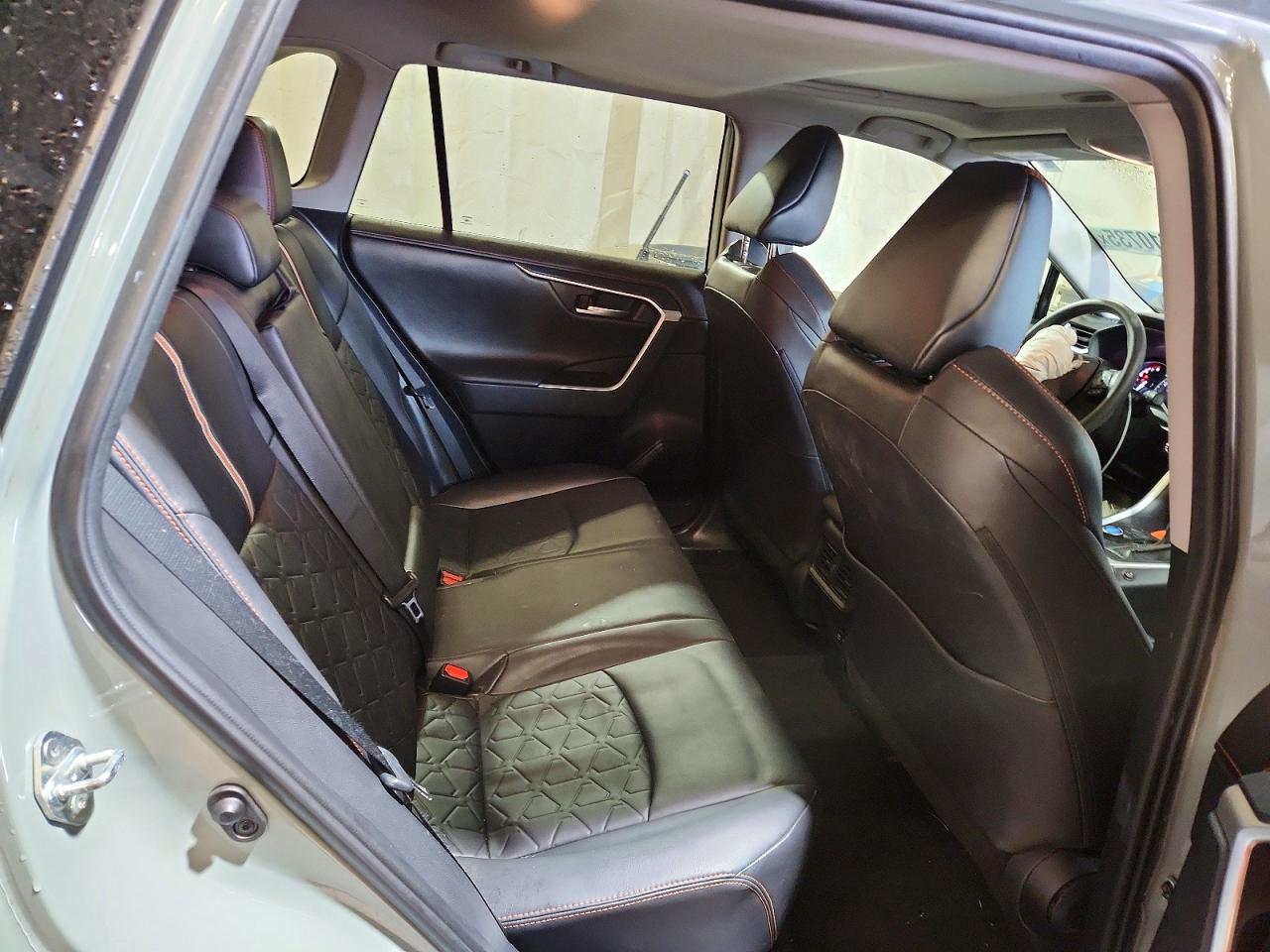 Toyota RAV4 Adventure