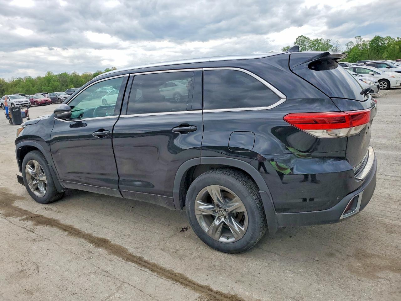 Toyota Highlander Limited Platinum