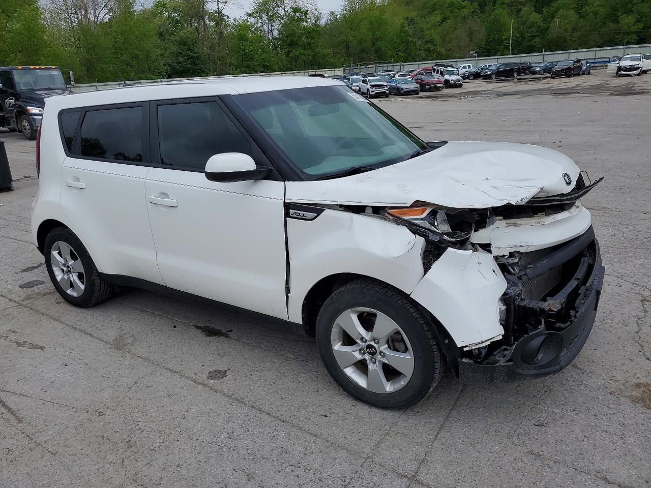 Kia Soul Base