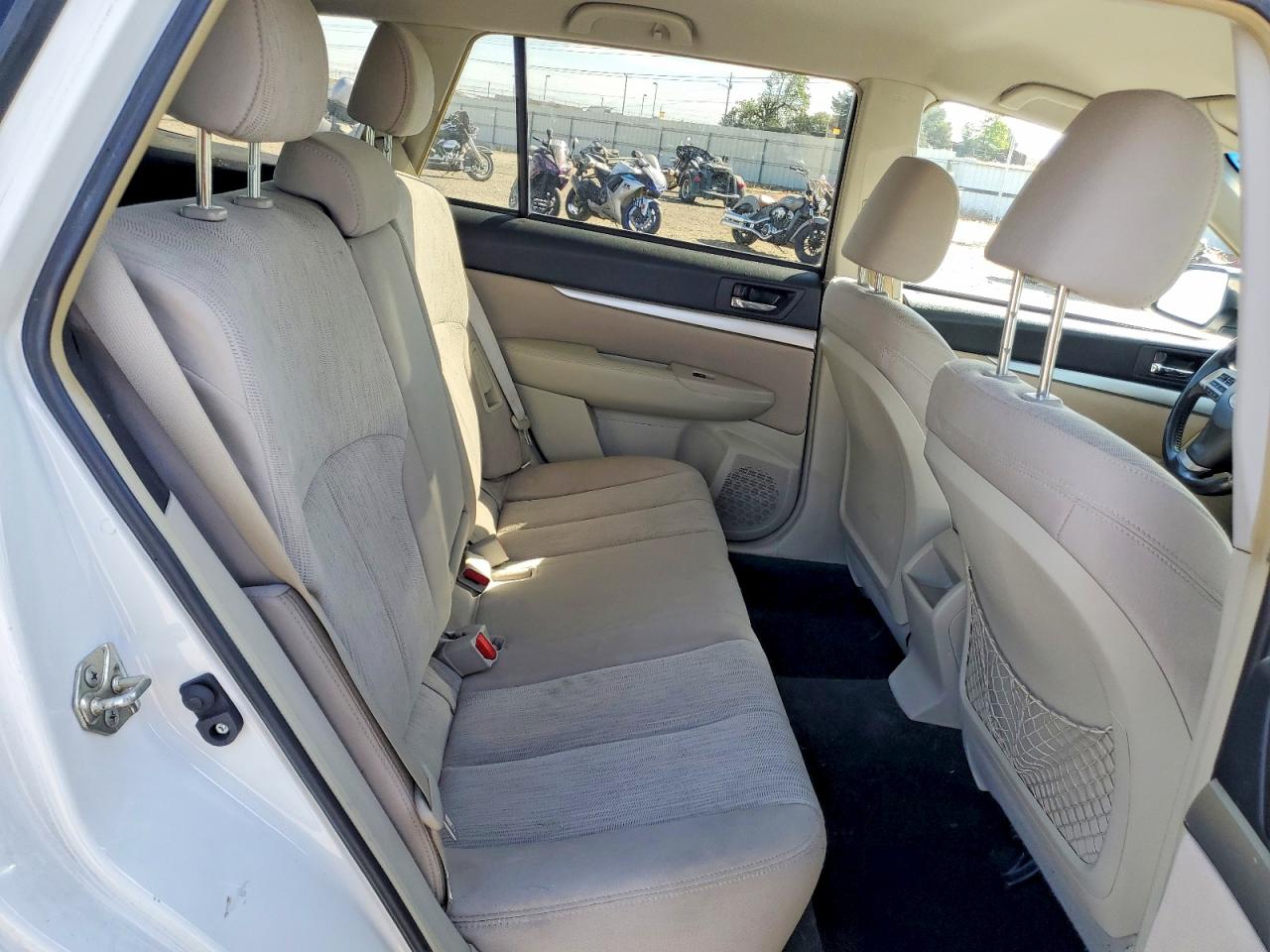 Subaru Outback 2.5i Premium