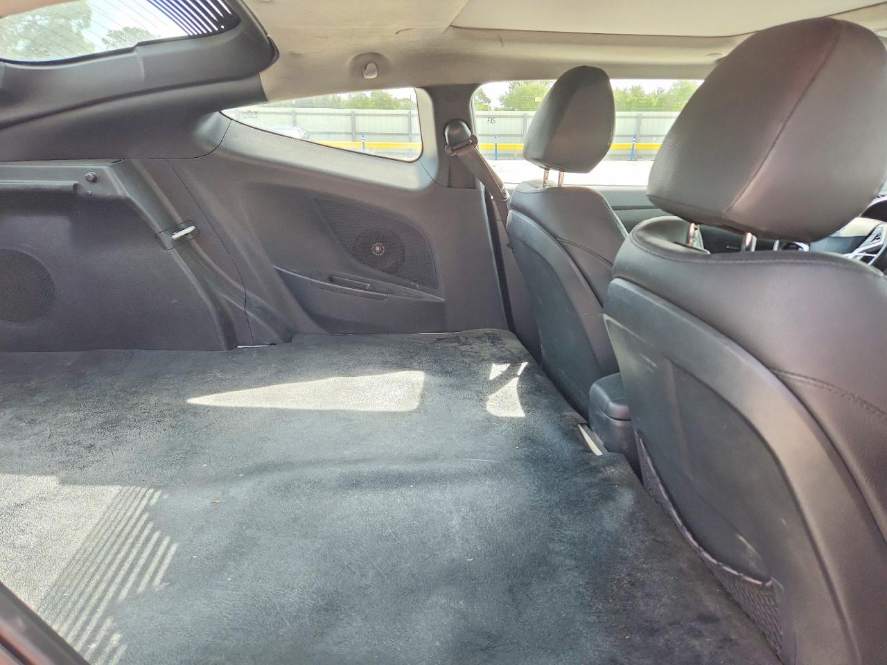 Hyundai VELOSTER Base