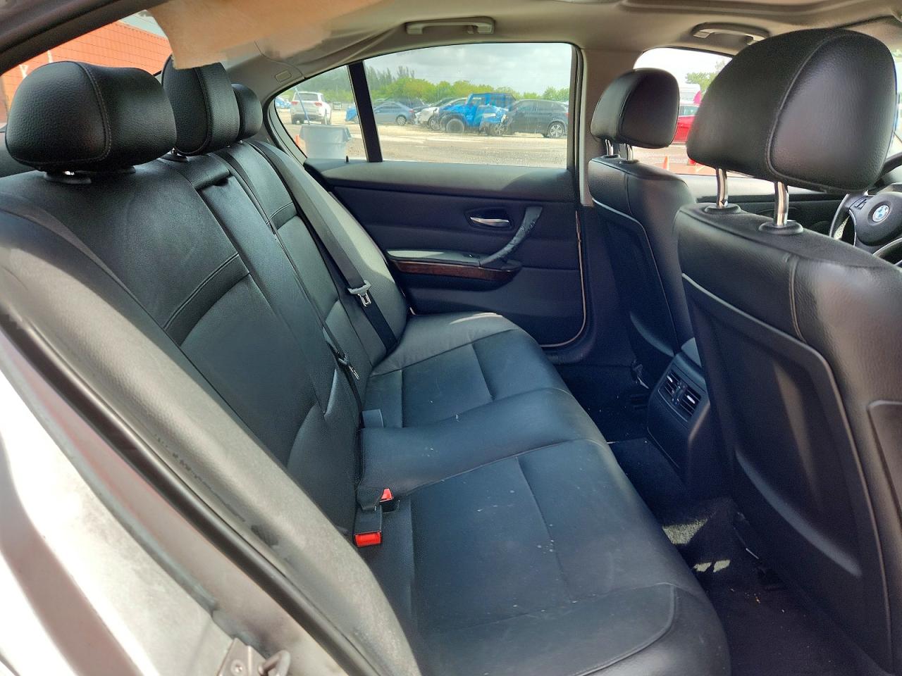 BMW 3 Series I