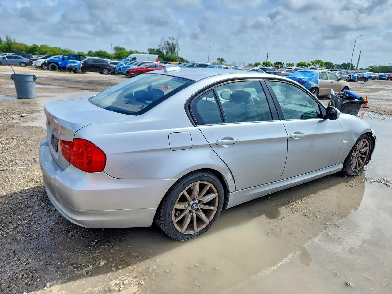 BMW 3 Series I