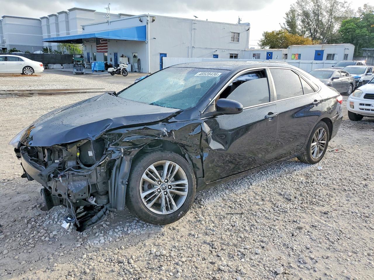 Salvage Toyota Camry Image