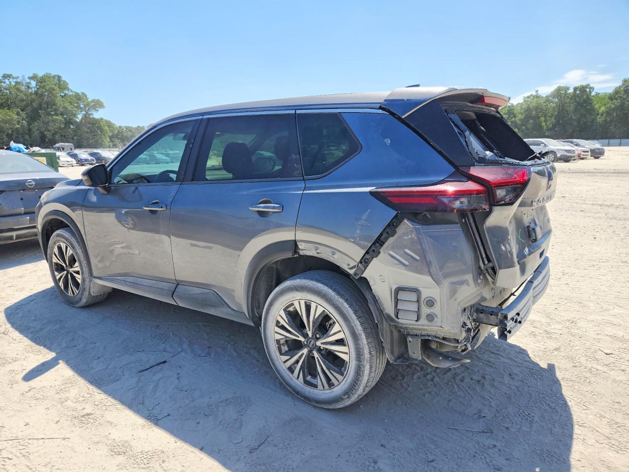 Nissan Rogue Sv