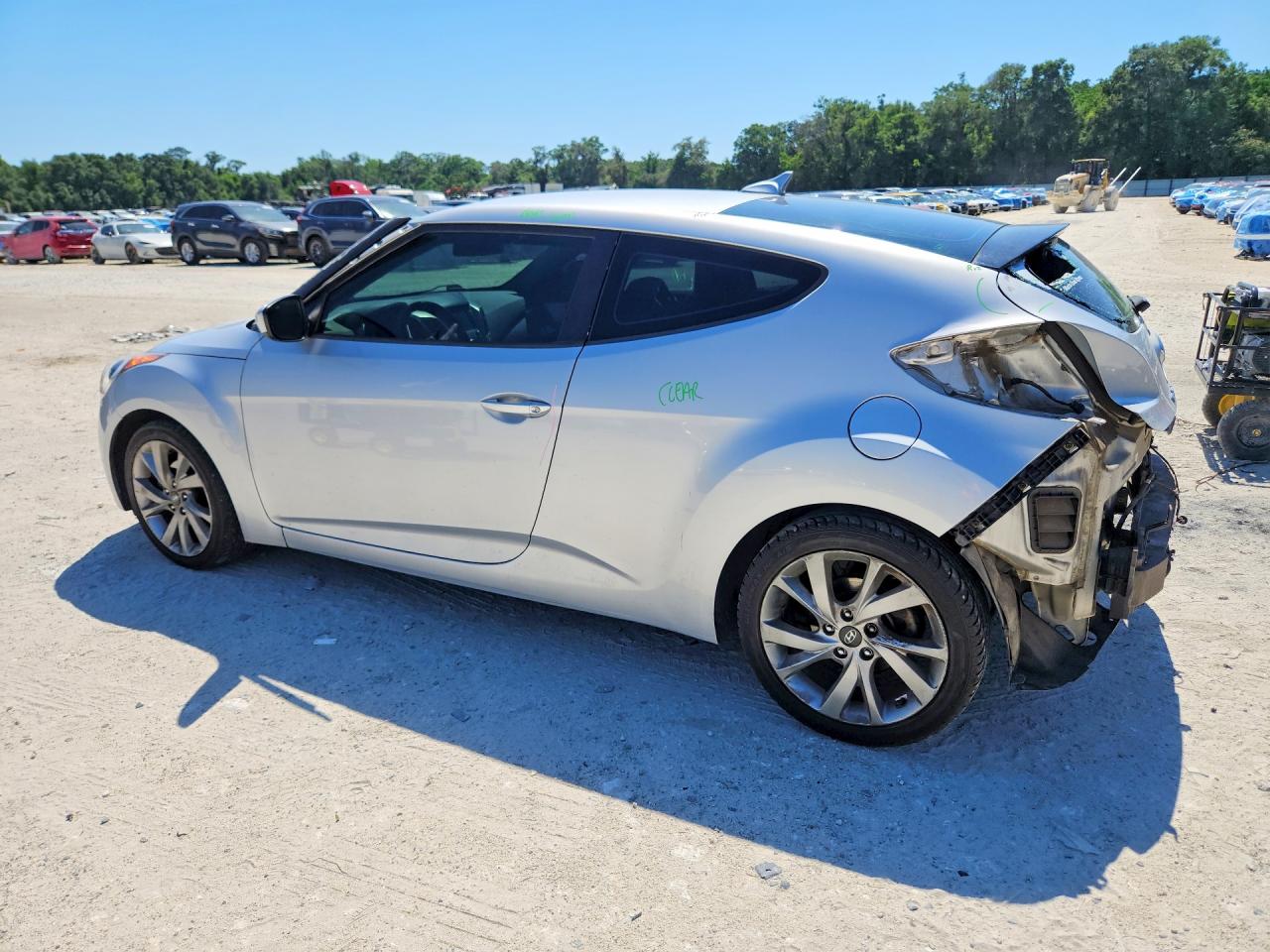 Hyundai VELOSTER Base