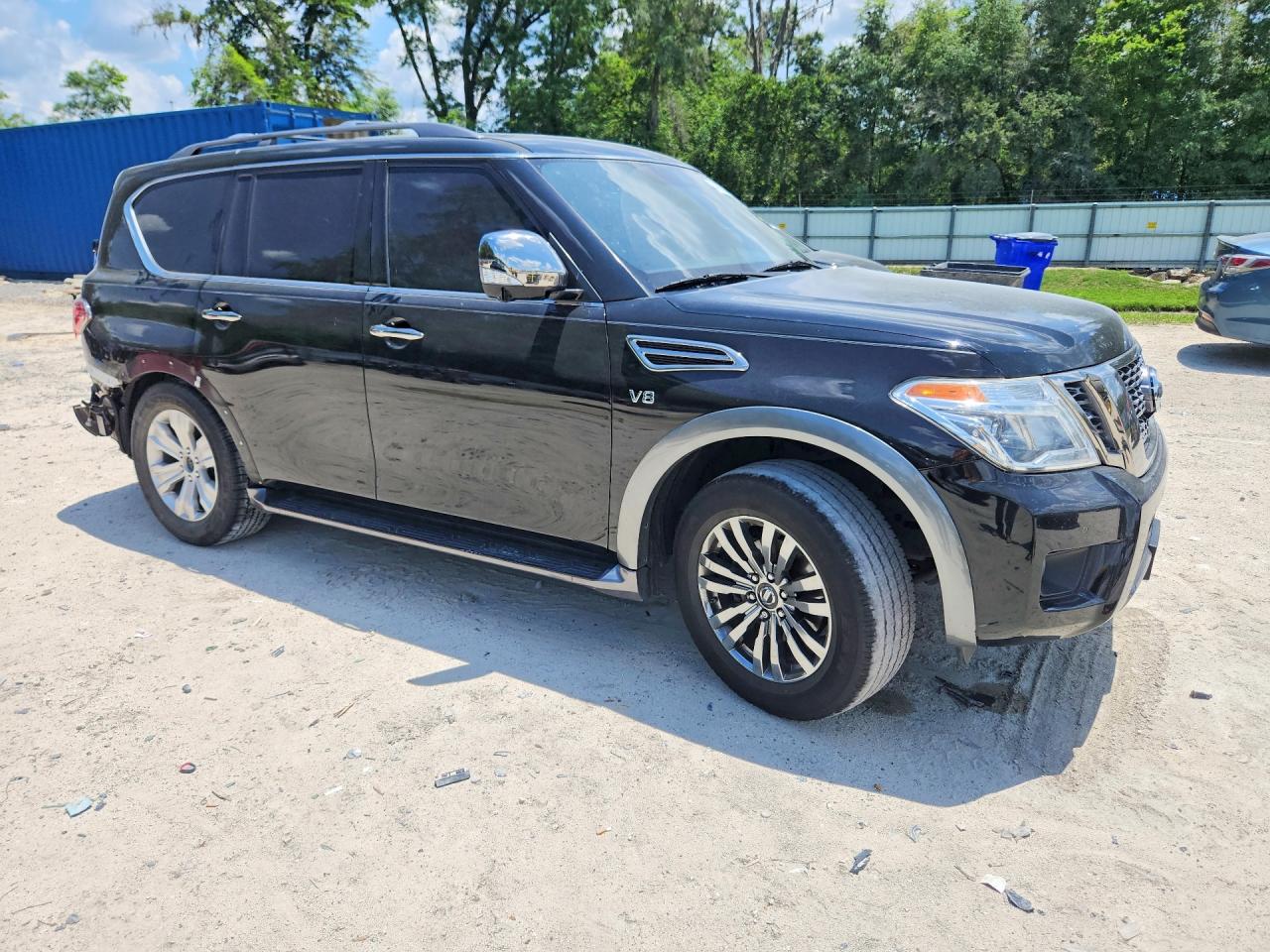 Nissan Armada Platinum