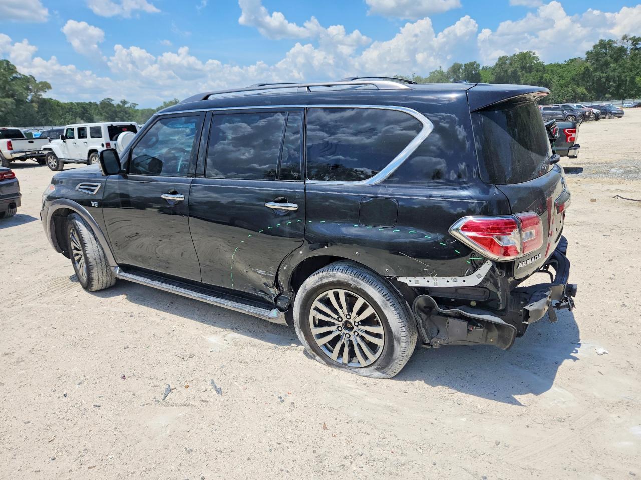 Nissan Armada Platinum