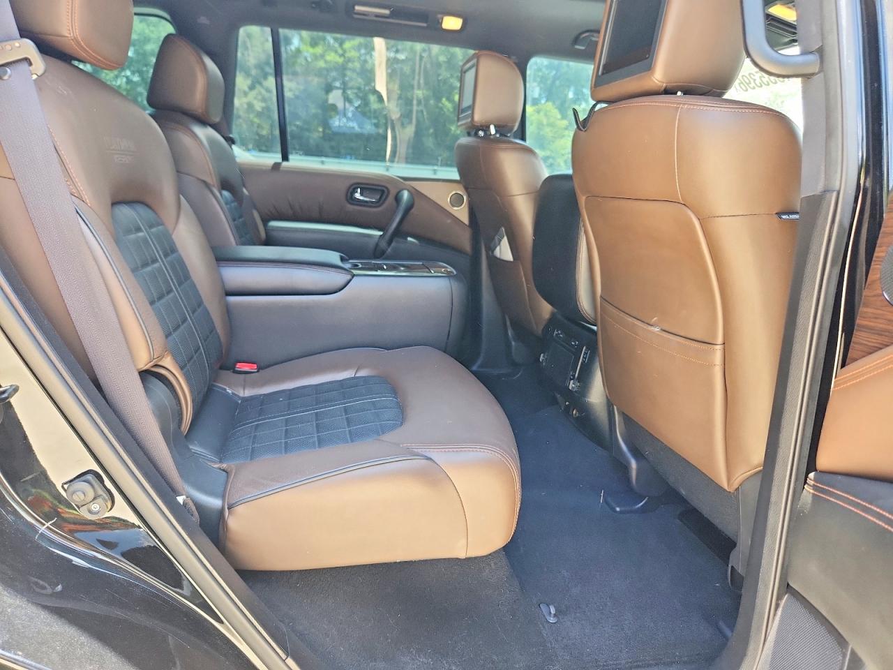 Nissan Armada Platinum