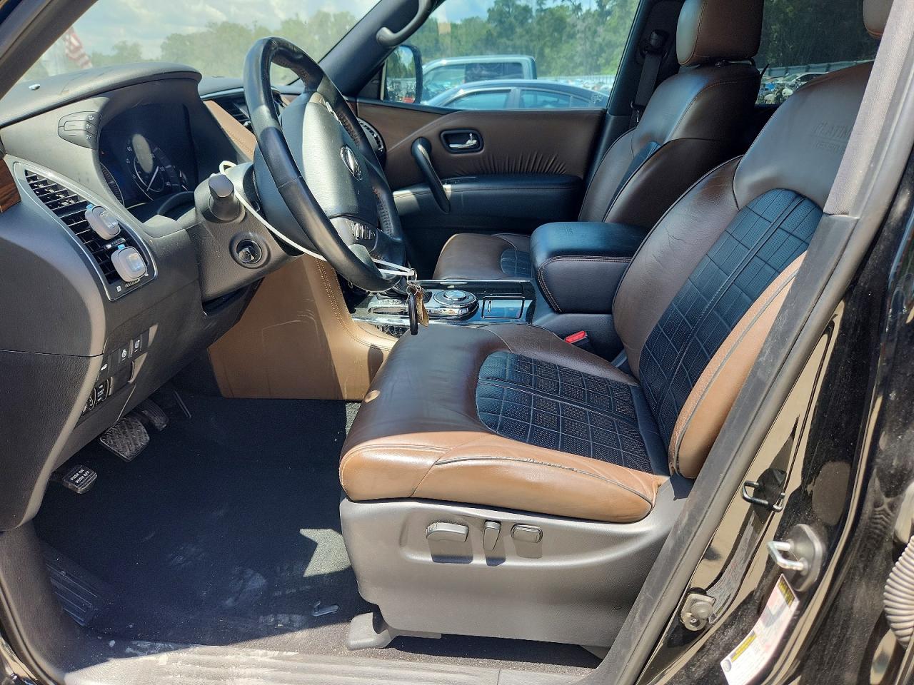 Nissan Armada Platinum