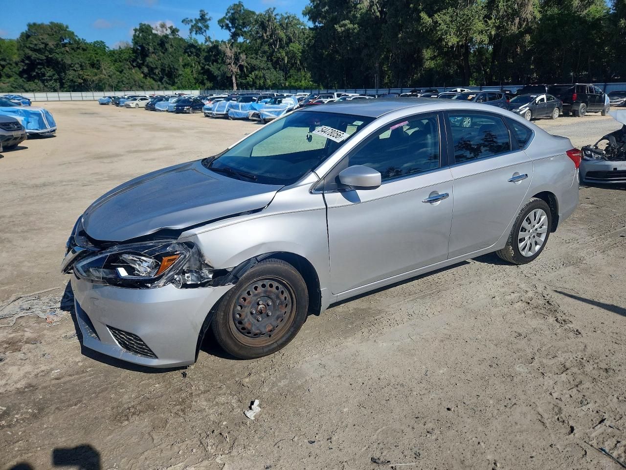 Salvage Nissan Sentra Image