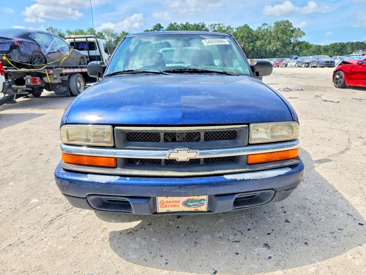 Chevrolet S-10