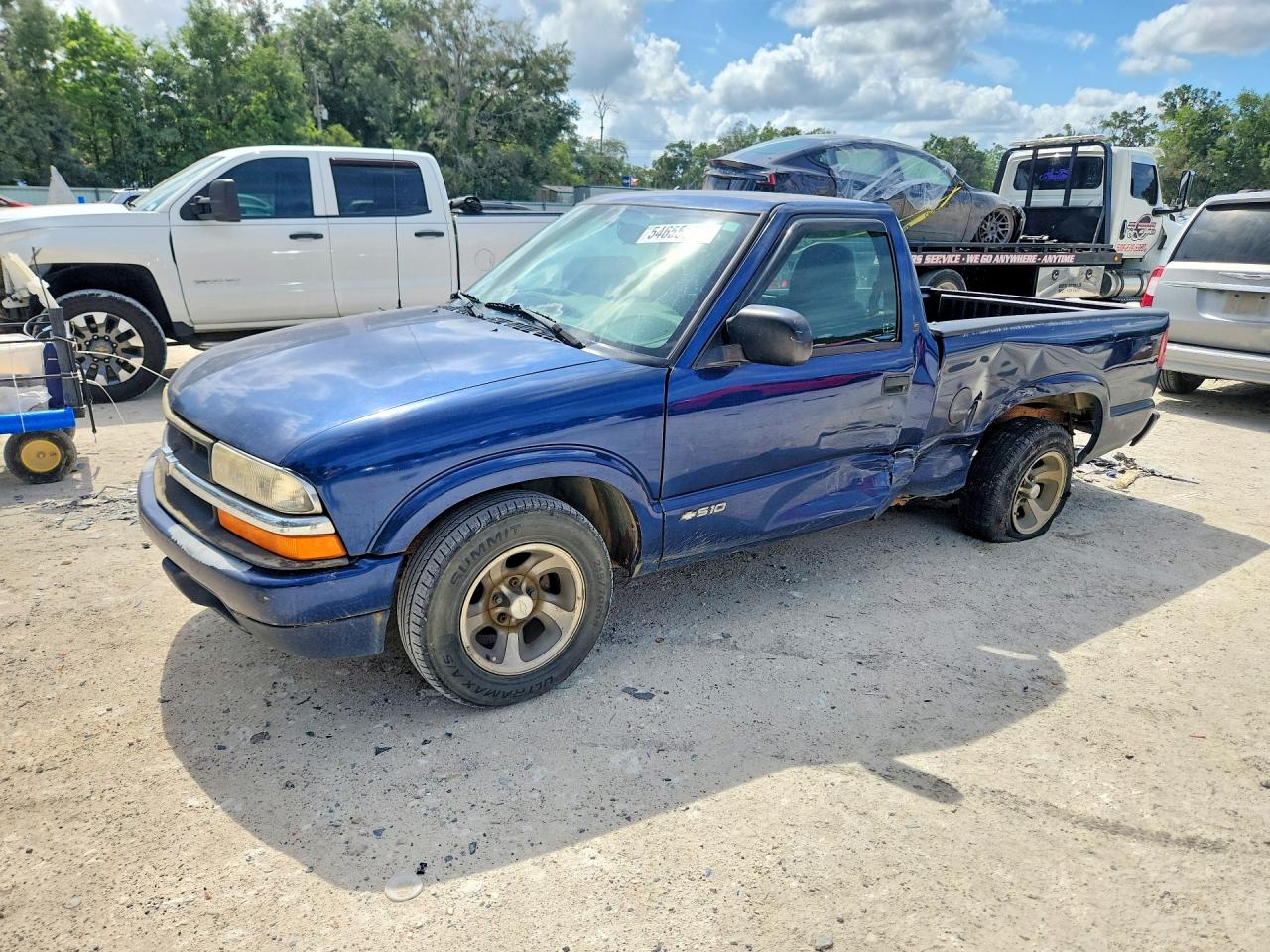 Salvage Chevrolet S-10 Image