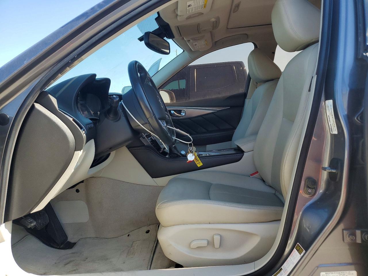 INFINITI Q50 3.0t S 3.0t Signature Edition