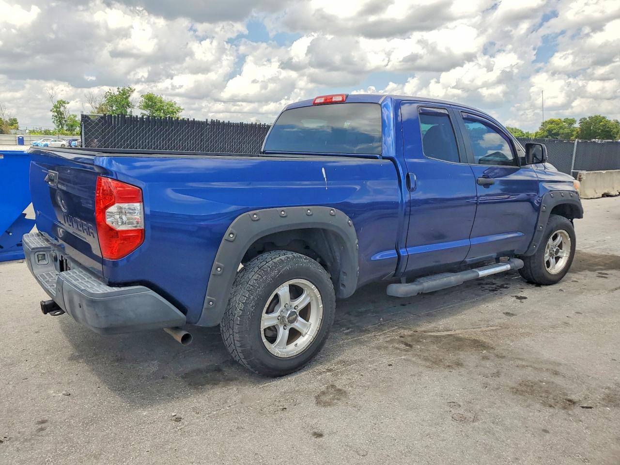 Toyota Tundra Sr