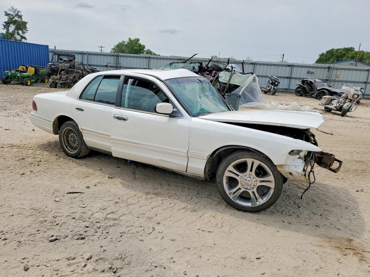 Mercury Grmarquis Gs