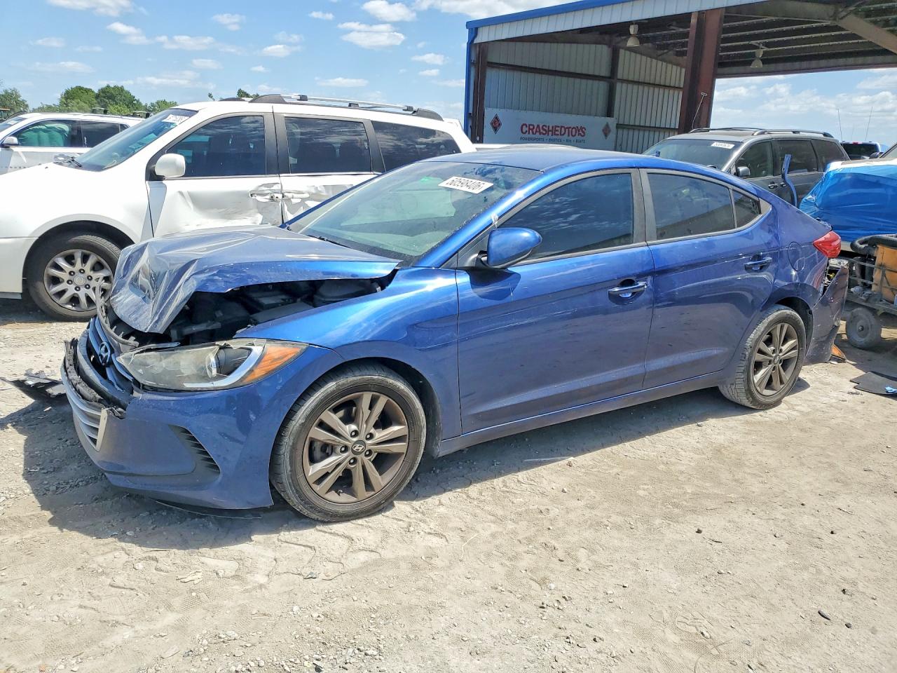 Salvage Hyundai ELANTRA Image