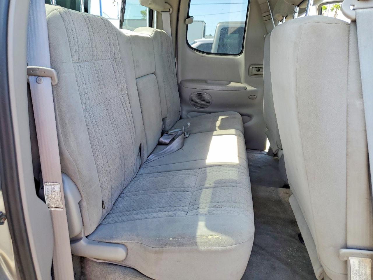 Toyota Tundra Access Cab Sr5