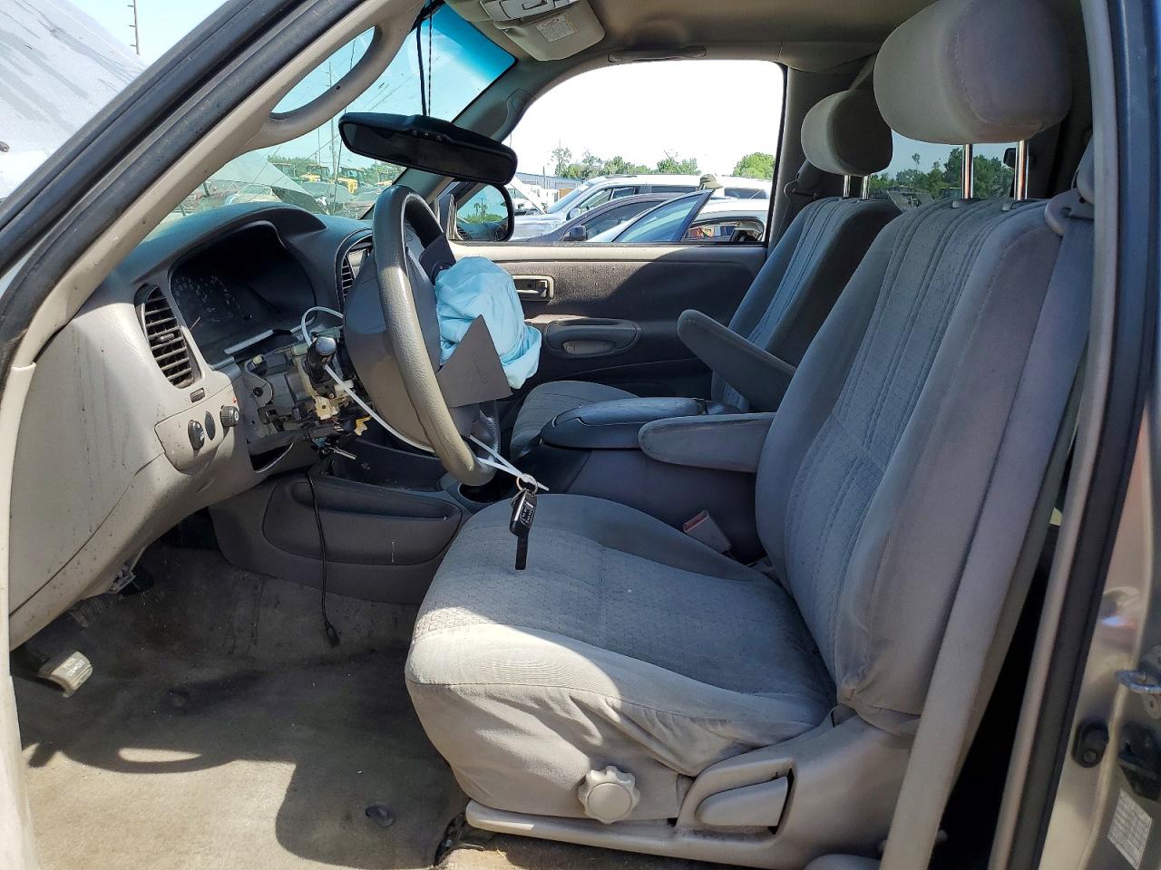 Toyota Tundra Access Cab Sr5