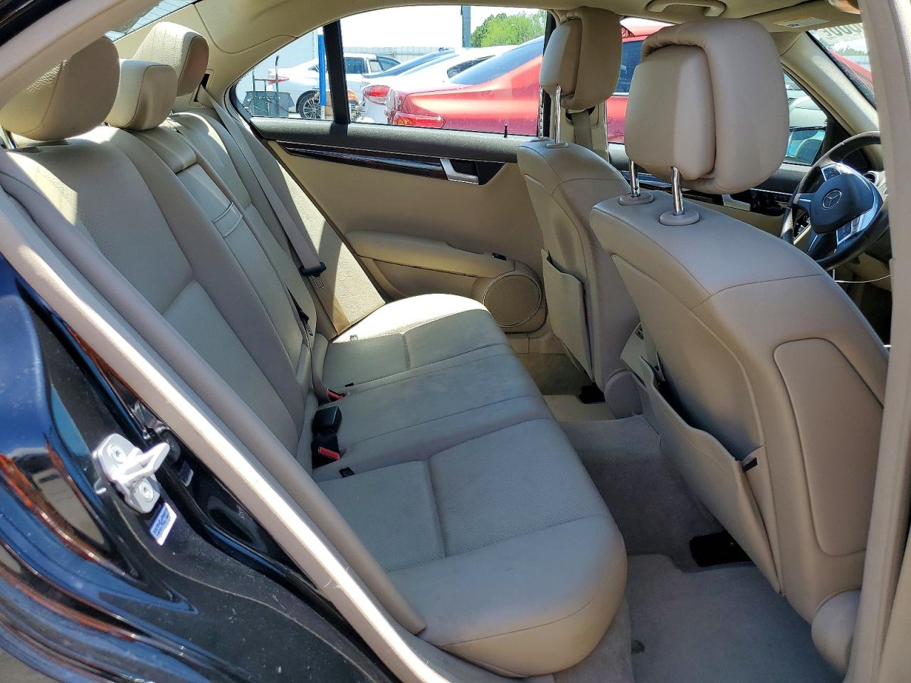 Mercedes-Benz C-Class 250