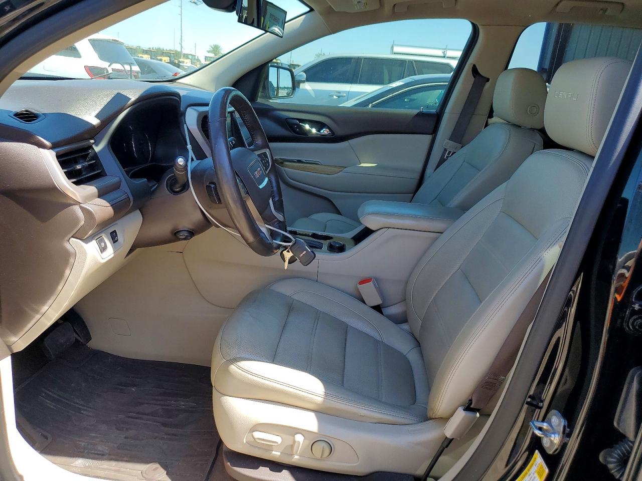 GMC Acadia Denali