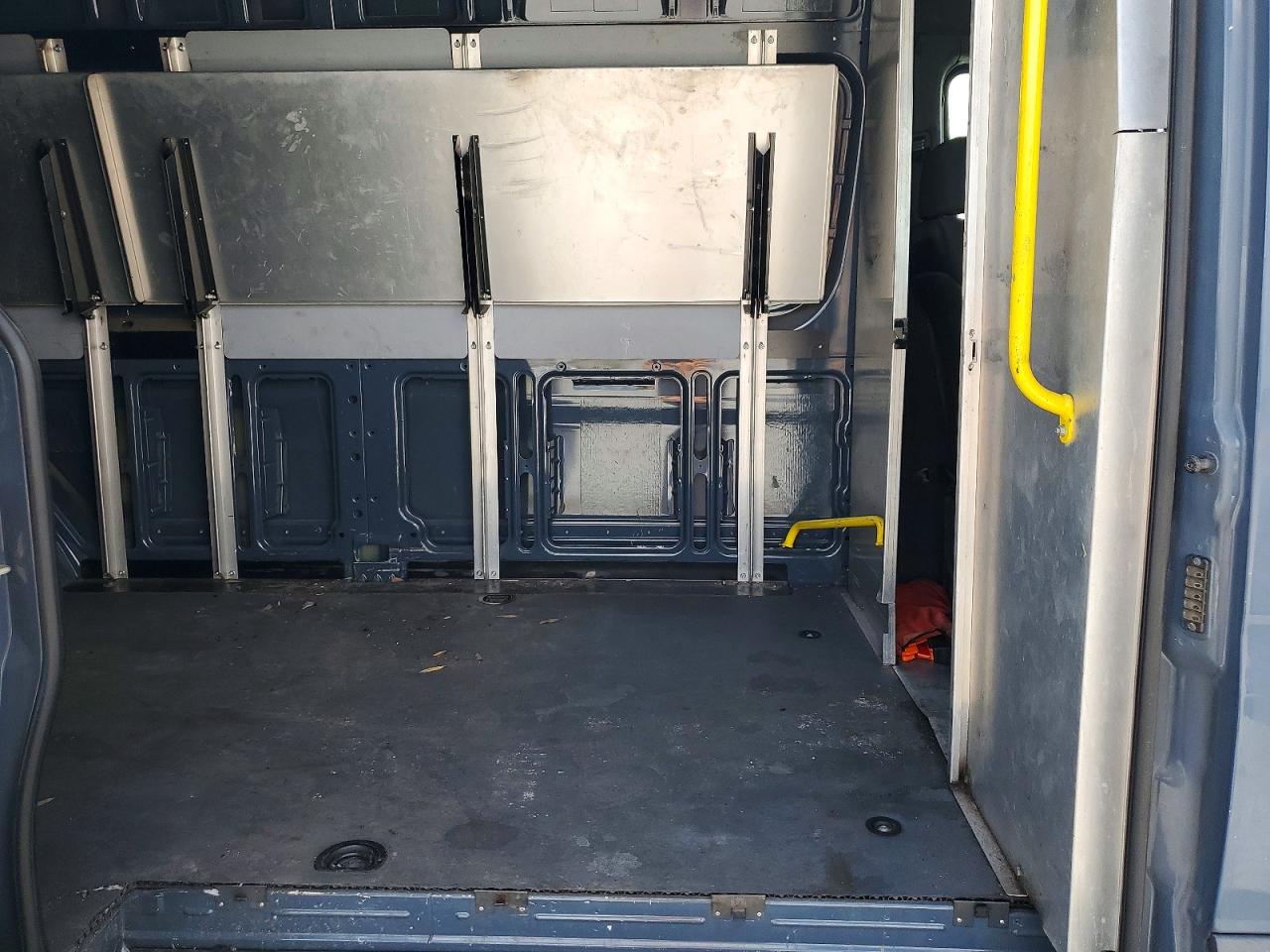 Mercedes-Benz Sprinter 2500