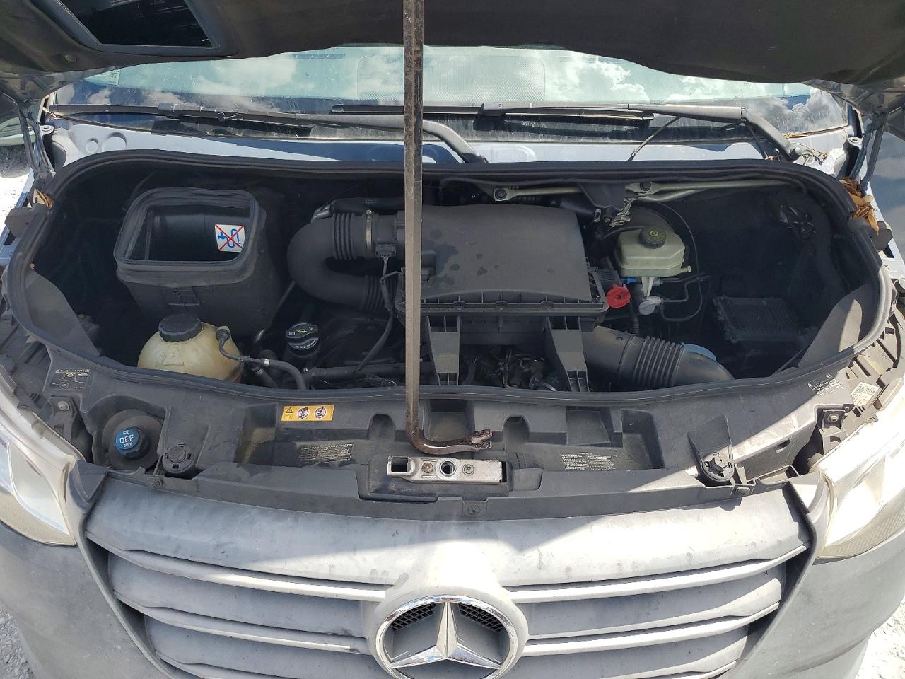 Mercedes-Benz Sprinter 2500