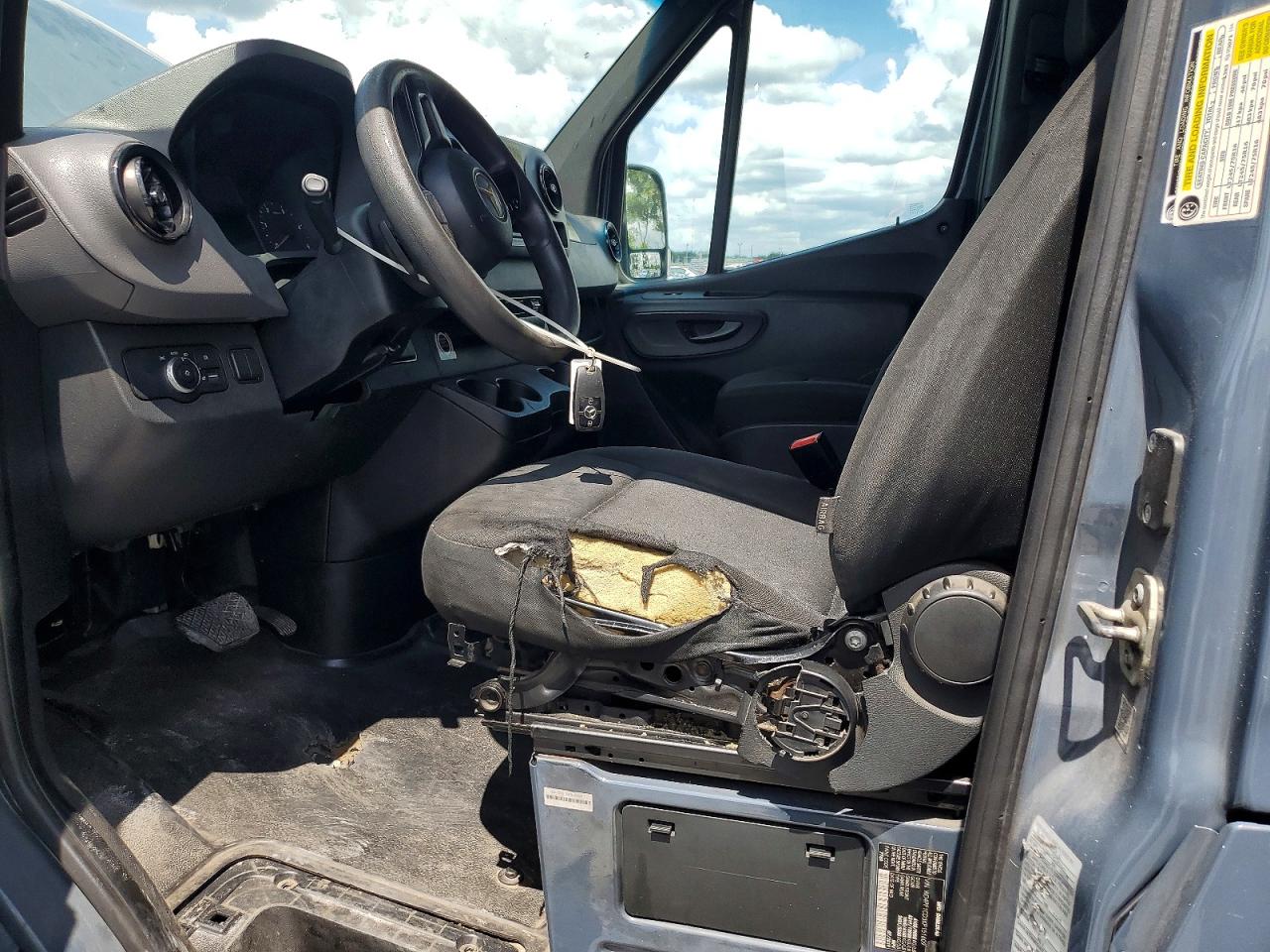 Mercedes-Benz Sprinter 2500
